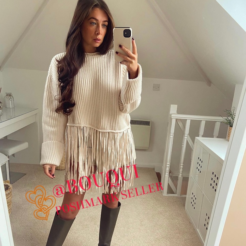 BLOGGERS FAV ZARA FRINGE OVERSIZED SWEATER - Picture 5 of 12